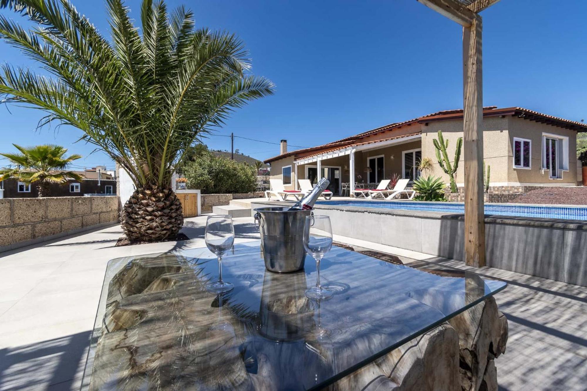 Casa Las Palmeras Granadilla De Abona Luaran gambar